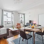 Flat Le Marais & Hotel De Ville